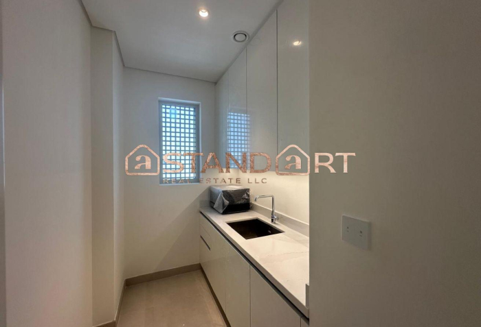 Mediterranean | Burj Khalifa View | Near Lagoon