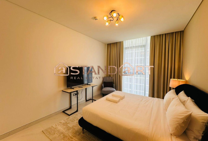 Modern 2BR | Direct Crystal Lagoon View