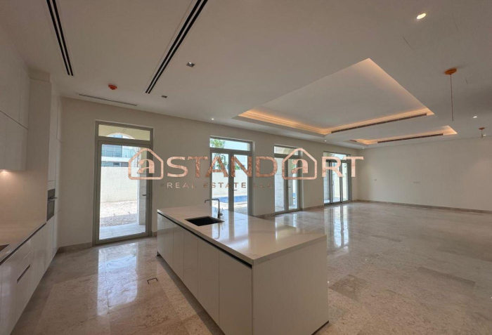 Mediterranean | Burj Khalifa View | Near Lagoon