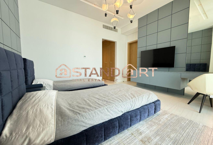Upgraded Duplex | Italian Furniture | High Floor
