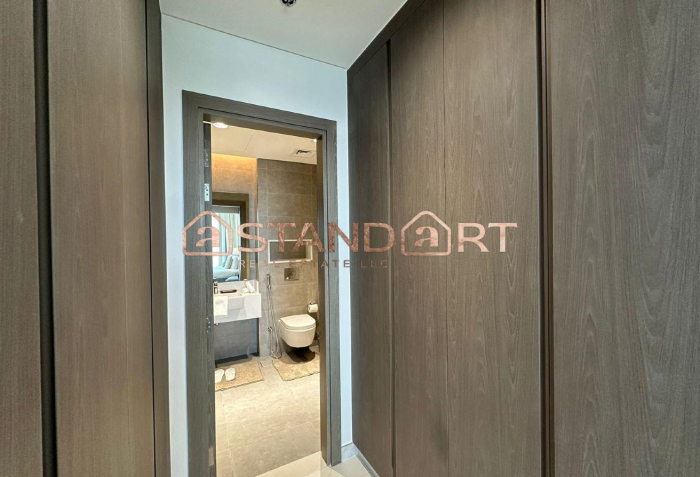 Modern 2BR | Spacious | Crystal Lagoon View