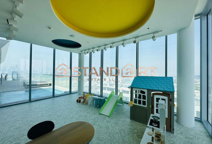 Modern 2BR | Spacious | Crystal Lagoon View