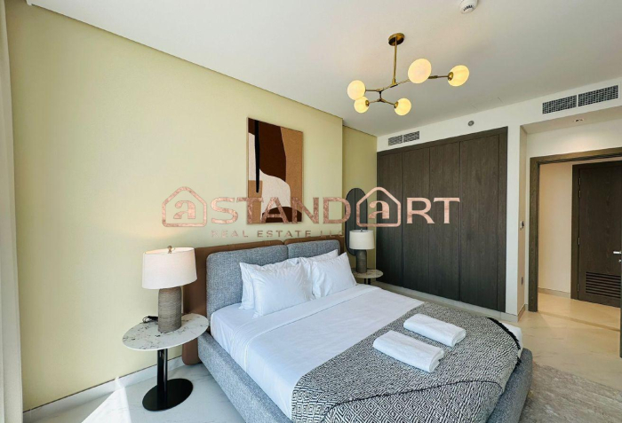 Modern 2BR | Spacious | Crystal Lagoon View