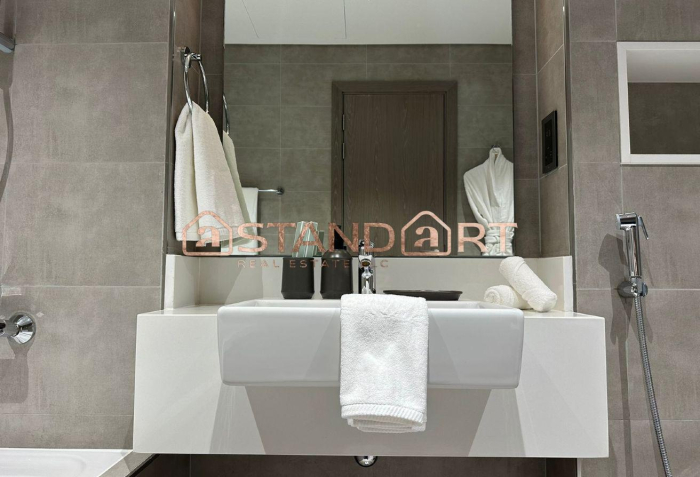 Modern 2BR | Spacious | Crystal Lagoon View